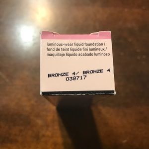 Mary Kay liquid foundation